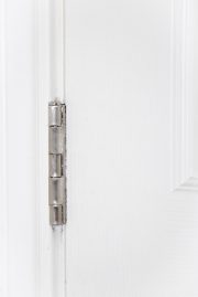 Remove paint from door hinges easily and simply. No chemicals needed ...